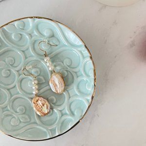 Brand New - Baroque Pearl Orange Round Earring
